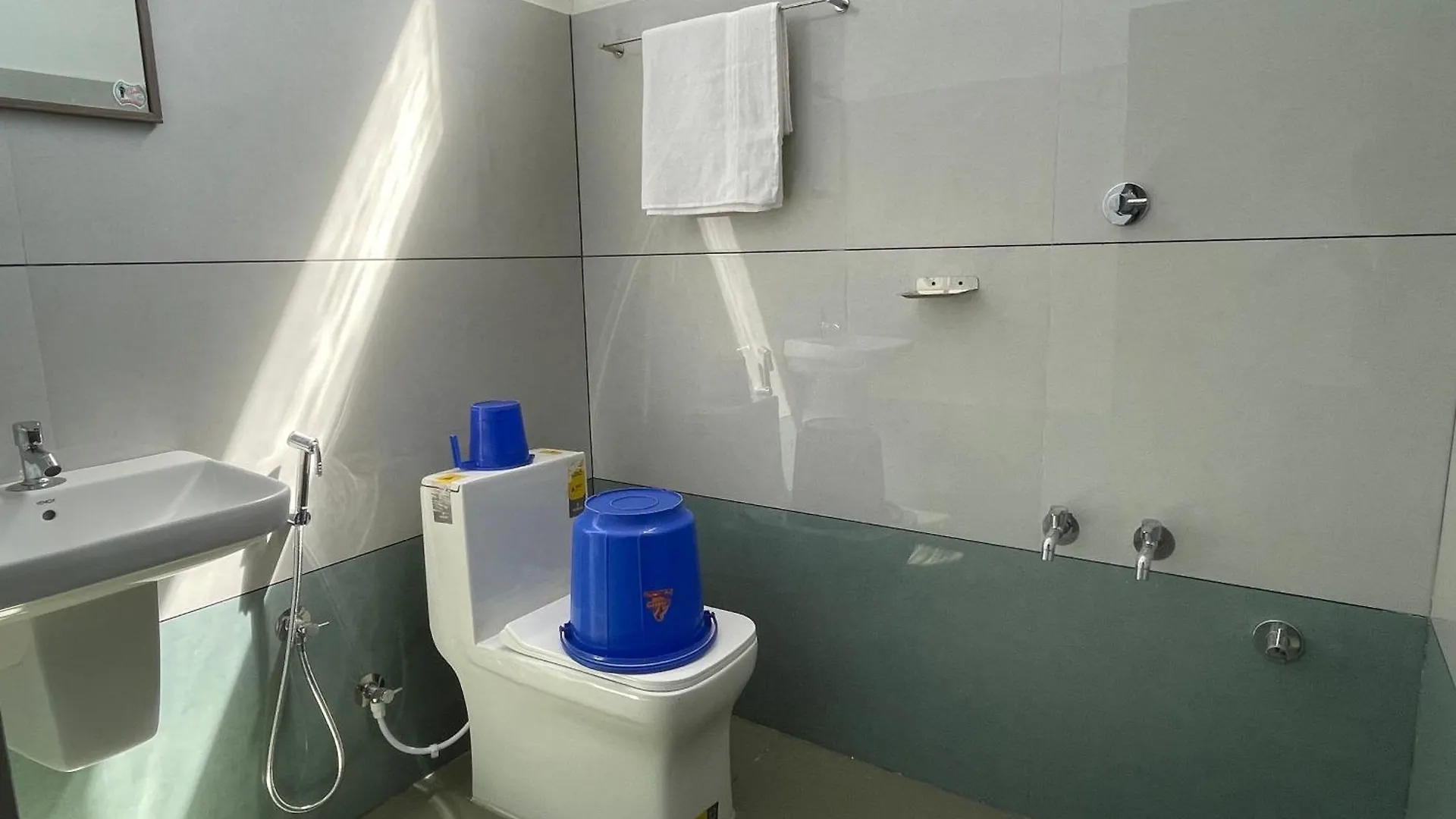 Dreams Tower Kambalakkad, Wayanad Hotel India